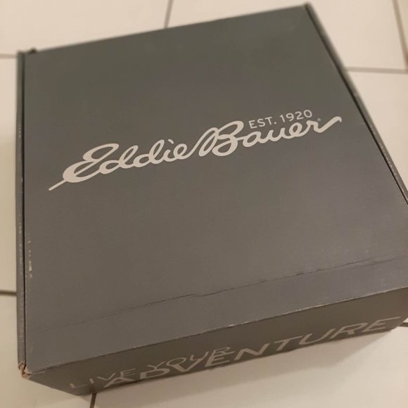 Gently Worn - Eddie Bauer Snowfoil Winter Boots for Sports and Cold Weather - Picture 10 of 10